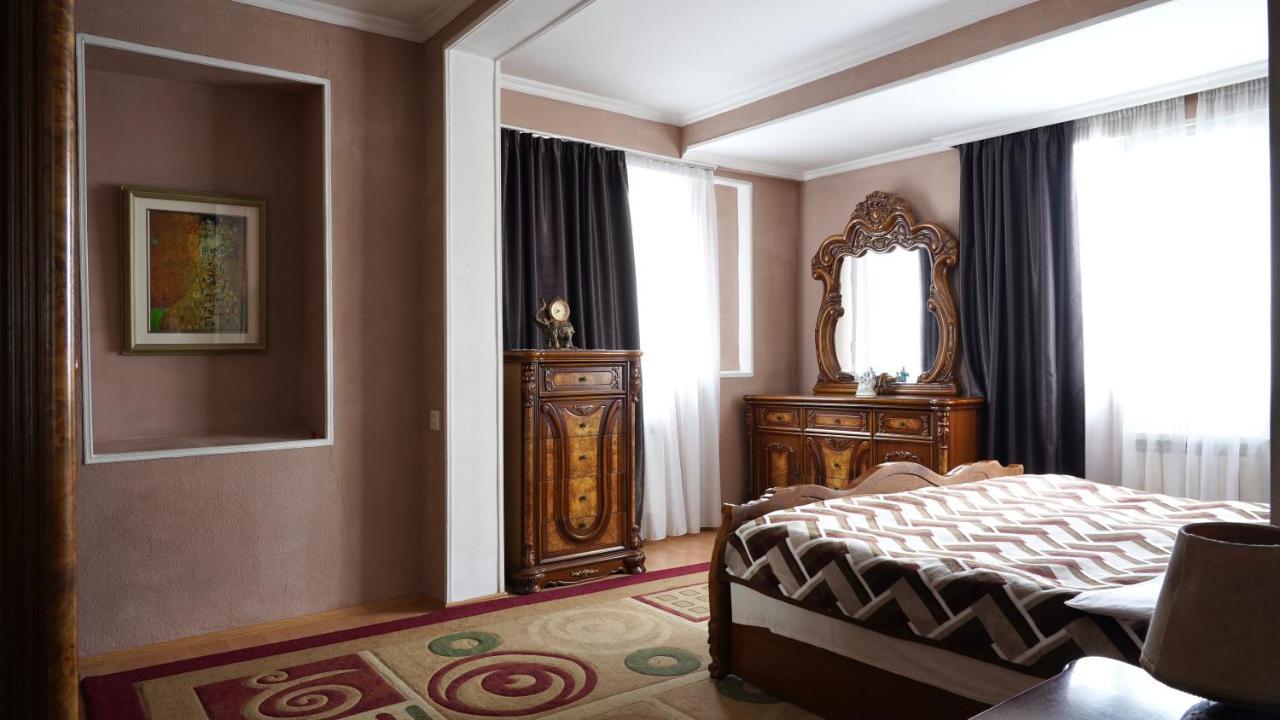 Apartment Shafi 8 트빌리시 외부 사진